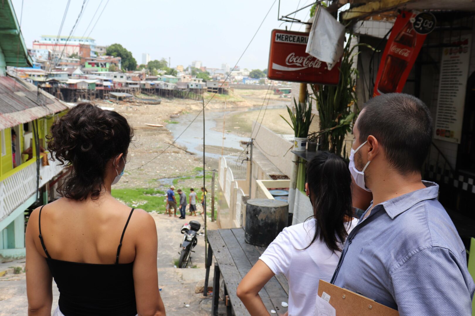 Programa Social Ambiental dos Igarapés de Manaus – PROSAMIM.