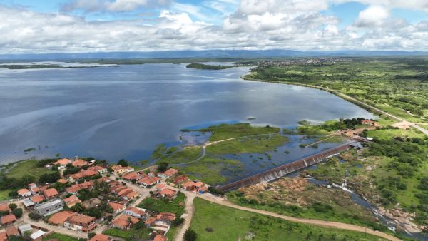 Programa de Desenvolvimento Urbano de Polos Regionais Secretaria das Cidades do Estado do Ceará