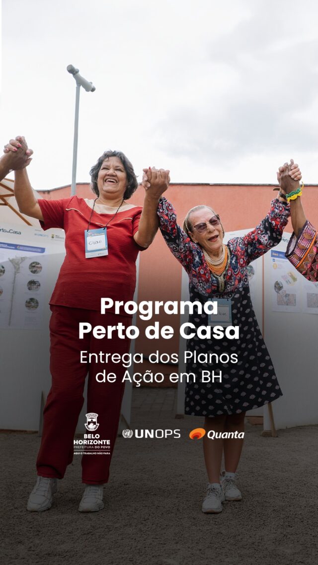 A entrega dos Planos de Ação e o desenvolvimento das experiências de urbanismo tático nas centralidades Itaité, Érico Veríssimo e Abílio Machado marcaram o encerramento das etapas consultivas realizadas com as comunidades de Belo Horizonte. As atividades integram o Programa Perto de Casa, uma iniciativa da Prefeitura de Belo Horizonte (PBH), realizada em parceria com o Escritório das Nações Unidas de Serviços para Projetos (UNOPS). No âmbito do programa, a Quanta atuou como consultoria contratada, em parceria consorciada, contribuindo para transformar demandas de participação social que incluem, mobilidade, sociabilidade, cultura e sustentabilidade socioambiental em diretrizes urbanísticas estruturadas. Das oficinas de Soluções Baseadas na Natureza à implantação de Rotas Seguras, com sinalizações lúdicas e refúgios climáticos temporários, as intervenções permitiram testar, diretamente nos territórios, propostas destinadas a orientar o desenvolvimento futuro dessas regiões. O processo demonstra como a escuta da população, integrada aos diagnósticos técnicos e sociais, pode apoiar a construção de ferramentas práticas de democratização, qualificação e desenvolvimento territorial. Acesse a matéria completa no site da Quanta e conheça as diretrizes metodológicas aplicadas ao projeto. Link na bio. Créditos das imagens: Consórcio Quanta-Práxis #PlanejamentoUrbano #UrbanismoTático #ParticipaçãoSocial #ProgramaPertoDeCasa #QuantaConsultoria