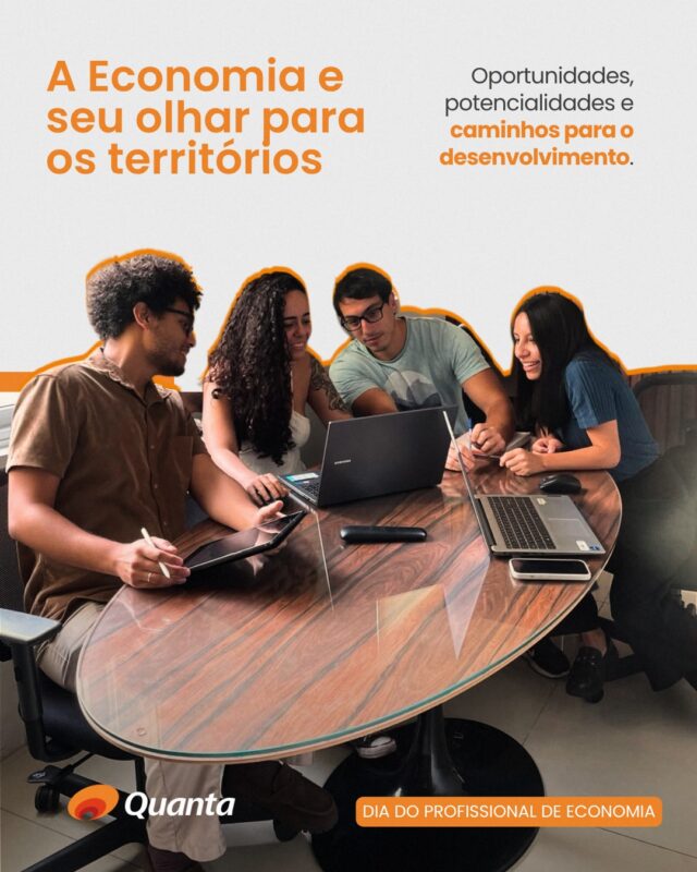 Hoje, 13 de agosto, celebramos o Dia do Economista e da Economista. A Economia é uma ciência que ajuda a compreender como recursos, oportunidades e decisões se distribuem na sociedade. Esse olhar passa pelas desigualdades sociais e históricas, pelas diferentes formas de produzir e viver e pelas particularidades de cada lugar. Pensar o desenvolvimento exige reconhecer diferentes realidades, saberes e perspectivas, construindo caminhos coerentes com cada contexto. Nosso reconhecimento aos economistas que contribuem para escolhas mais conscientes, sustentáveis e conectadas às pessoas e aos territórios. Feliz Dia do Economista, em especial para a nossa equipe de economistas! 🧡 Arraste para o lado e conheça um pouco desse olhar na prática. #DiaDoEconomista #Economia #DesenvolvimentoSustentável #PlanejamentoTerritorial #QuantaConsultoria